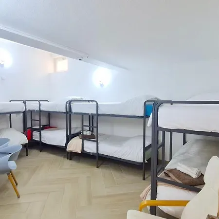 Quartos Viajantes, Surfistas, Grupos, Boa Energia Nazare