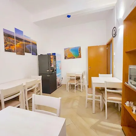 Quartos Viajantes, Surfistas, Grupos, Boa Energia Guest house
