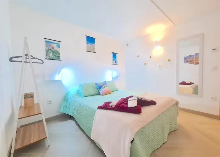 Quartos Grupos Konukevi Nazaré