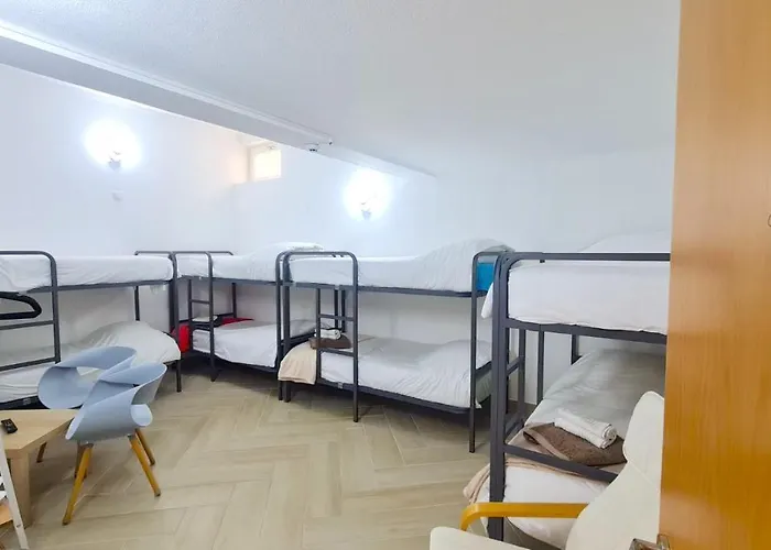 Quartos Grupos Nazaré