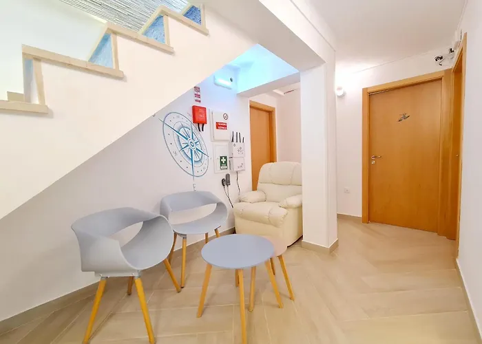 Quartos Grupos Konukevi